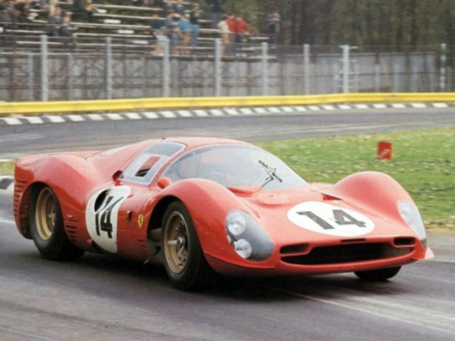  Ferrari 330 P3 1966 года  (фото 15 из 19)